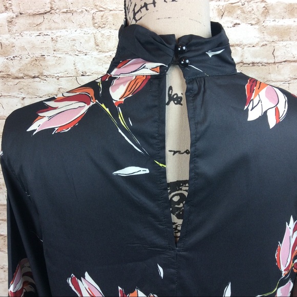 Jeuvre Choker Neck Layered Bell Sleeve Dress Small - Picture 9 of 13